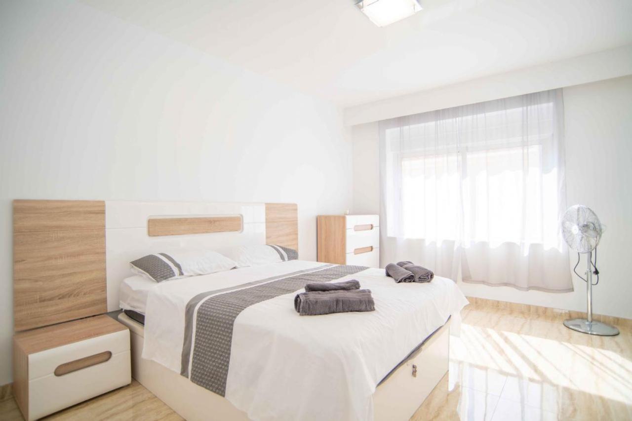 Beautiful Two Bedroom Apartment Next To The Beachfront Torre de la Horadada Εξωτερικό φωτογραφία